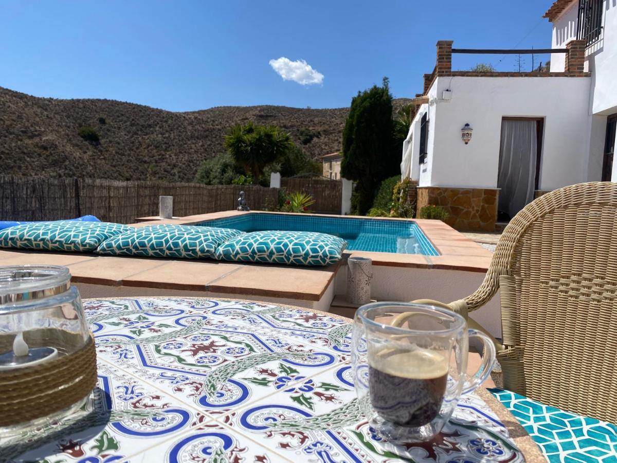 דירות Oria Cortijo Perejil, A Tranquil Mountain Escape & Private Pool מראה חיצוני תמונה