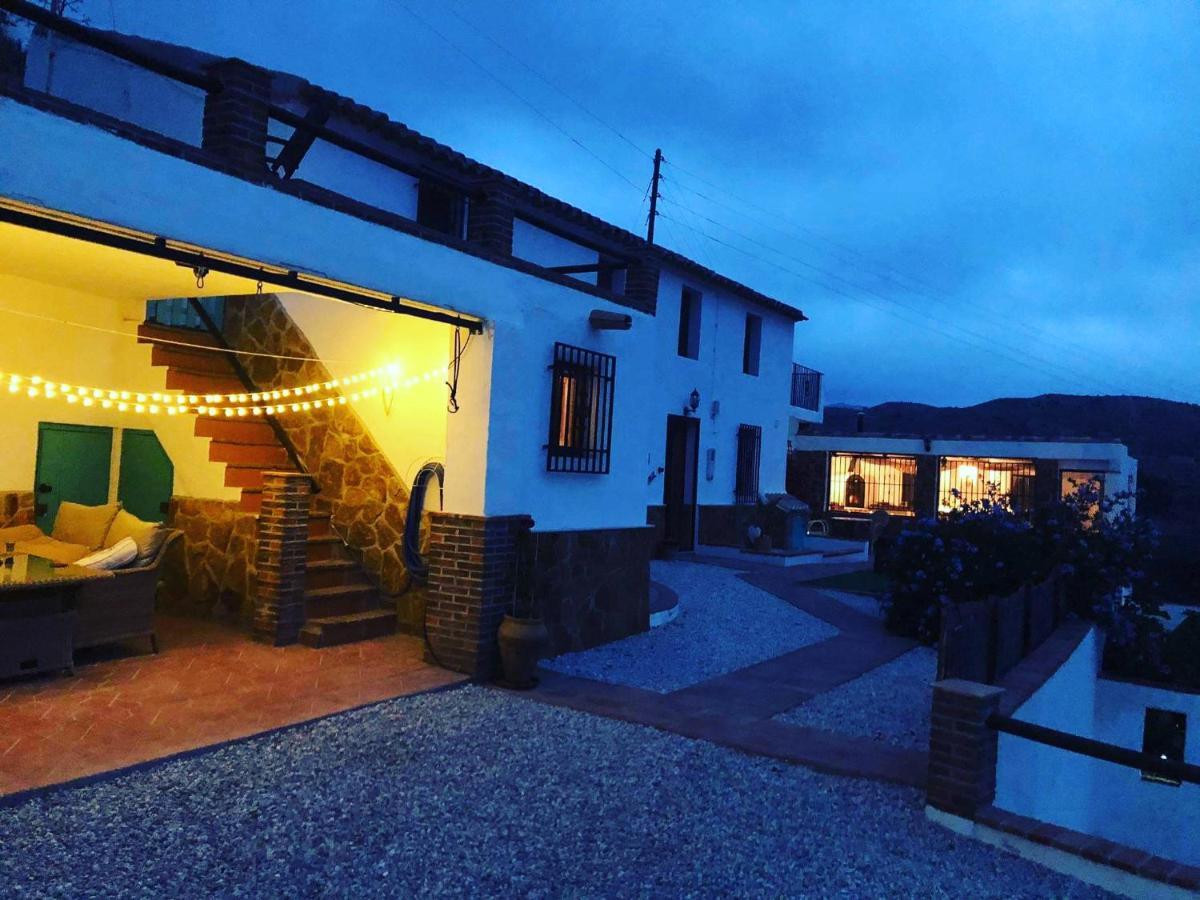 דירות Oria Cortijo Perejil, A Tranquil Mountain Escape & Private Pool מראה חיצוני תמונה
